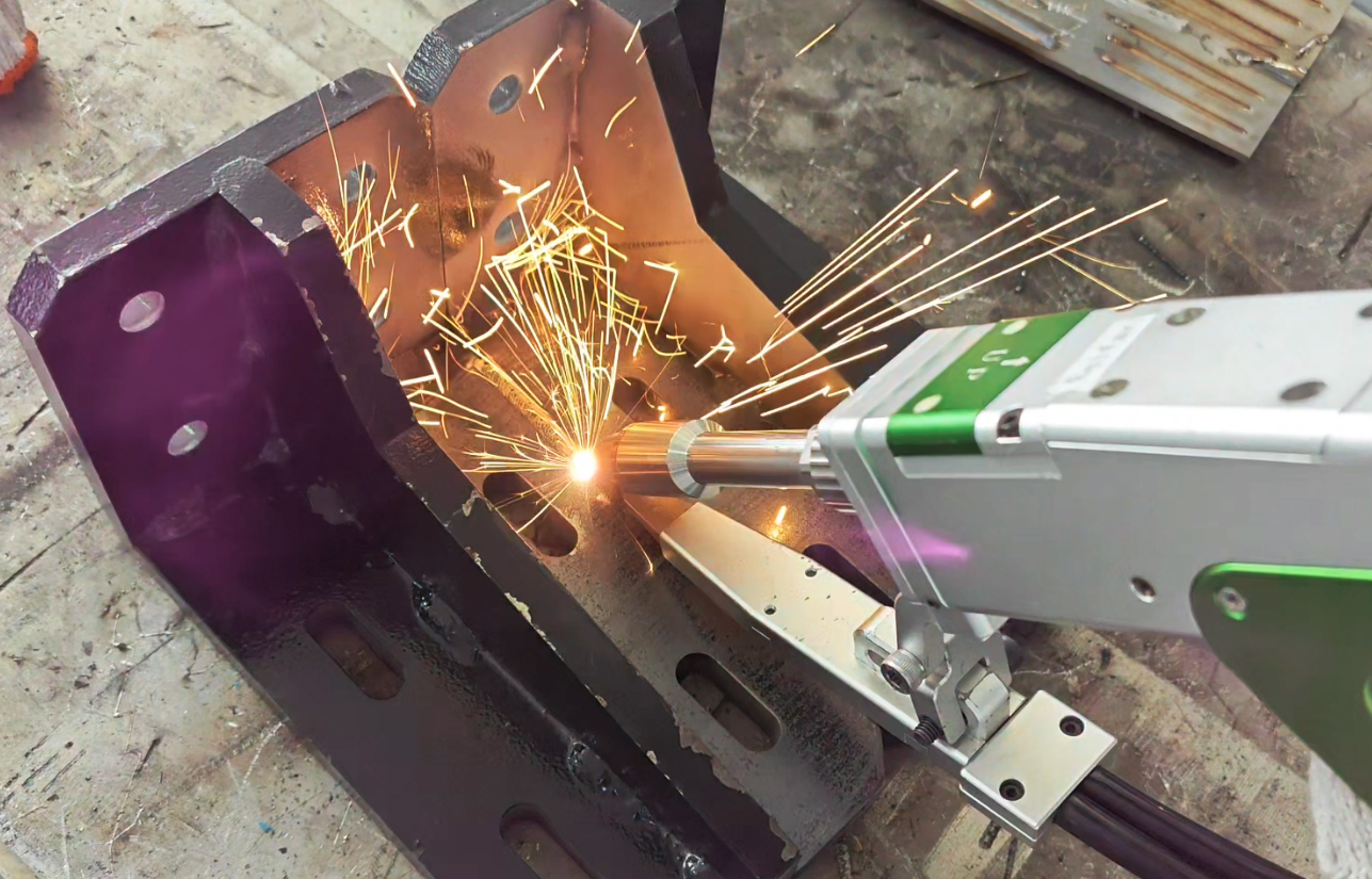 How a Laser Welding Machine Works – Powerful, Precise & Easy-to-Use
